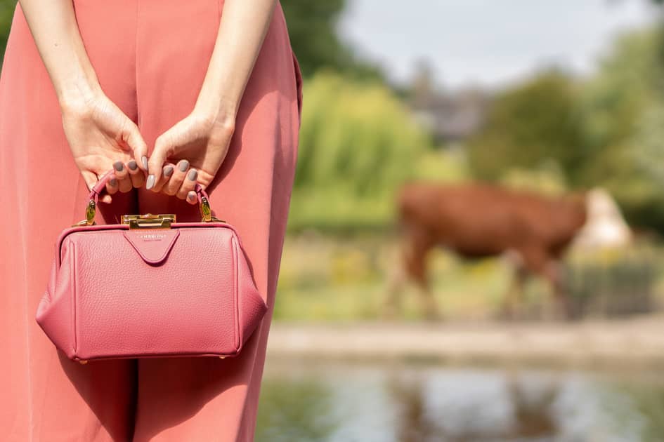 Cambridge Satchel Company nombra nuevo director ejecutivo después de la adquisición