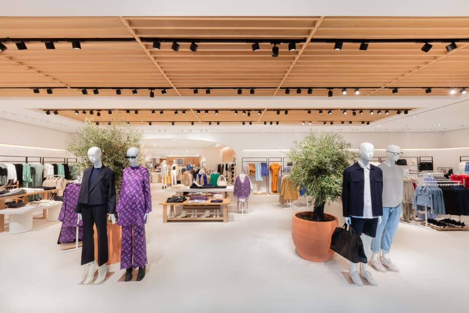 Mango abre flagship en Oxford Street
