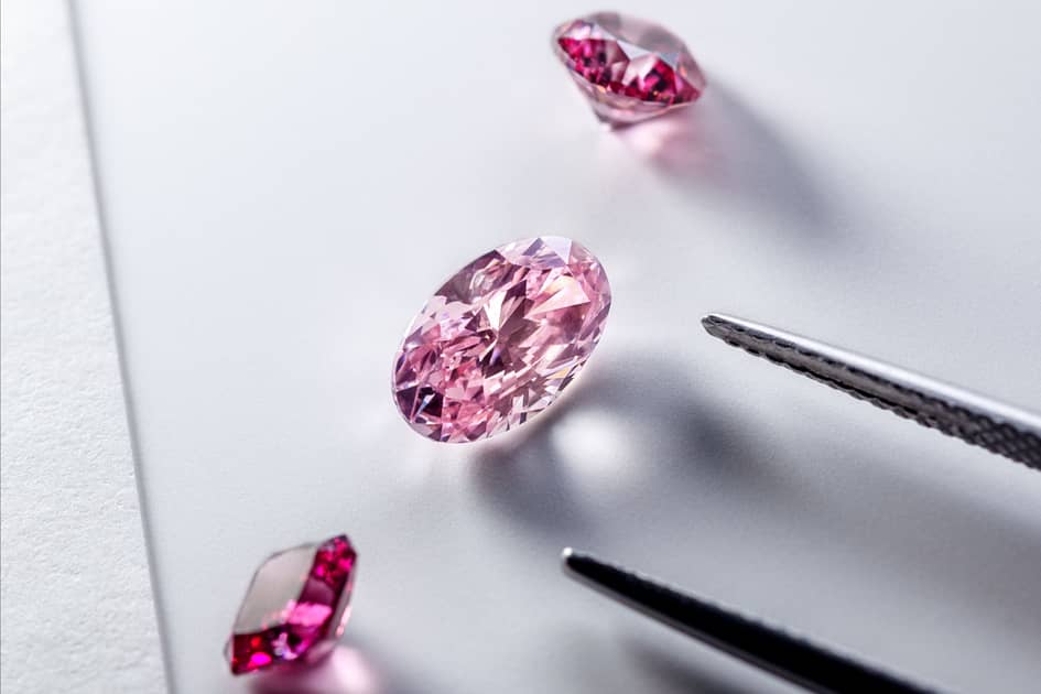 Tiffany y compañia.  comprar diamantes rosados ​​de Argyle raros