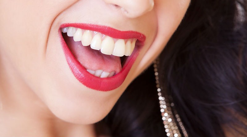 Ventajas de los Implantes Dentales: Una Solución Duradera para tu Sonrisa