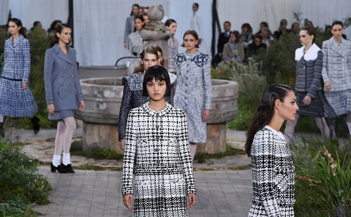 Un año después: cómo Chanel, Fendi y la marca Karl Lagerfeld se las arreglan sin Karl