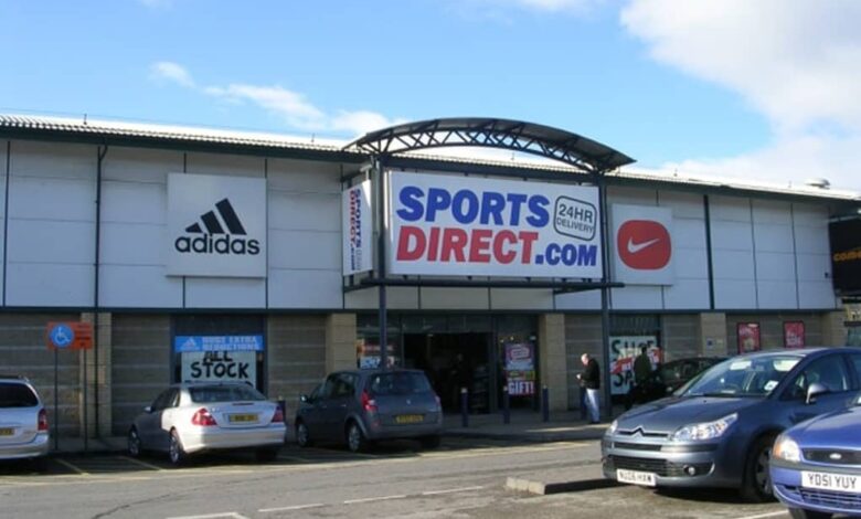 Tasa de rotación de empleados de Sports Direct 3 veces más alta que el promedio