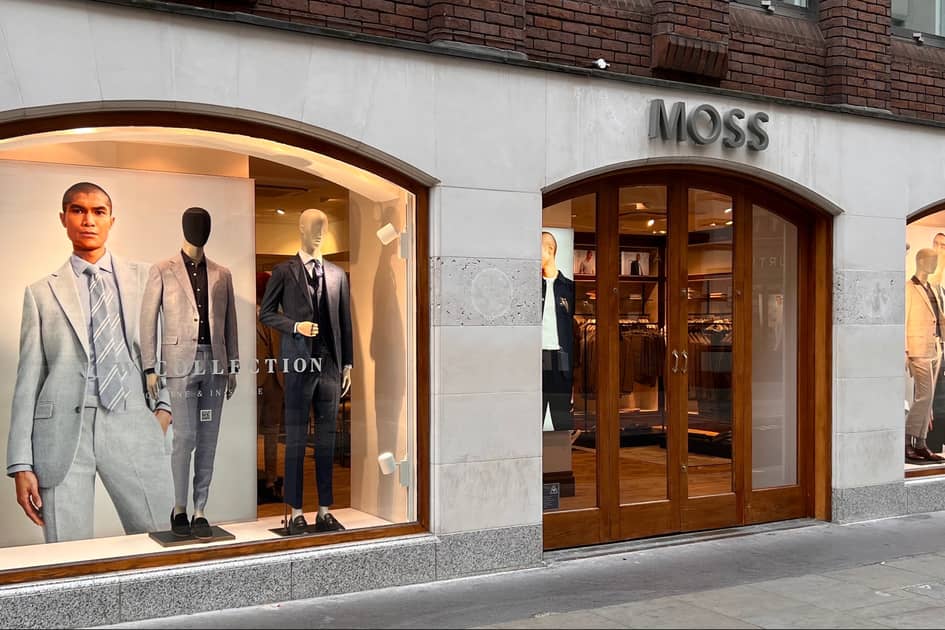 Ventas de Moss Bros 2022, aumento de ganancias a medida que aumenta la demanda de ropa formal