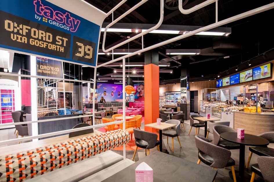 Primark presenta la cafetería Greggs en la tienda de Oxford Street